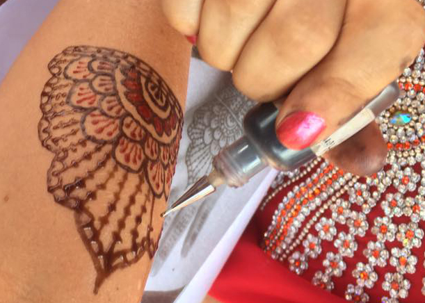 Arabisch feest Henna Tatoeages